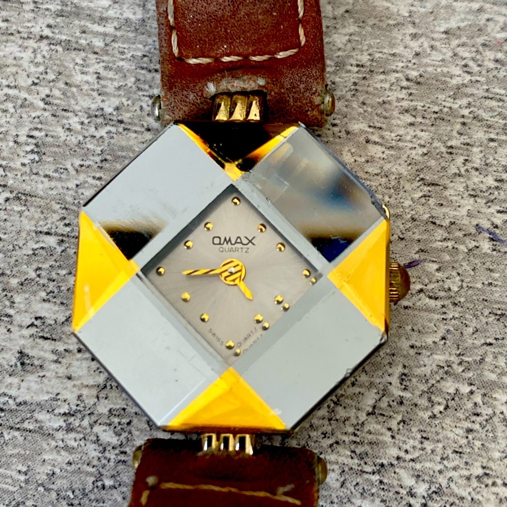OMAX electroplated 18k gold lady’s watch
